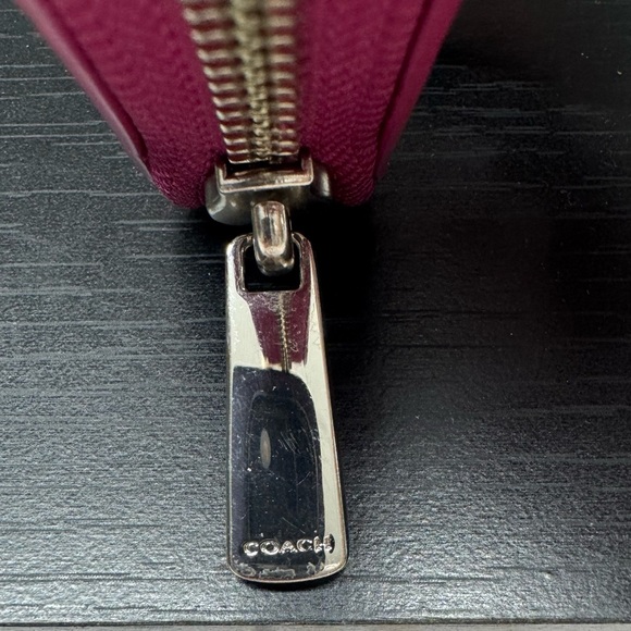 Coach Waverly Signature Accordion Zip Around Coated Canvas Wallet - Picture 4 of 7